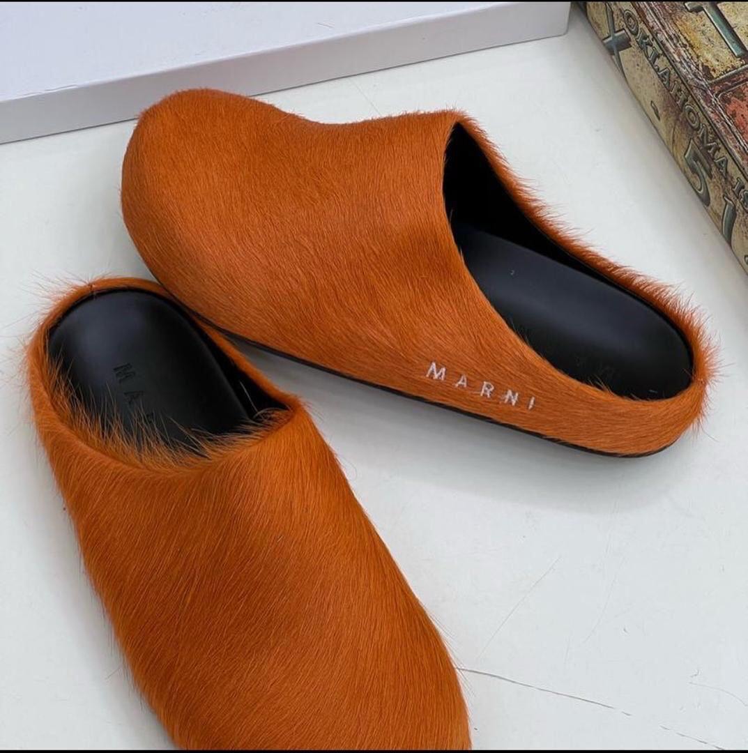 Half slipper