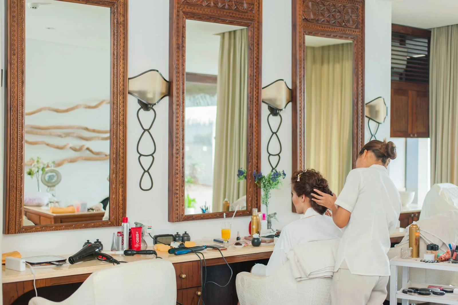 Salon featured 2